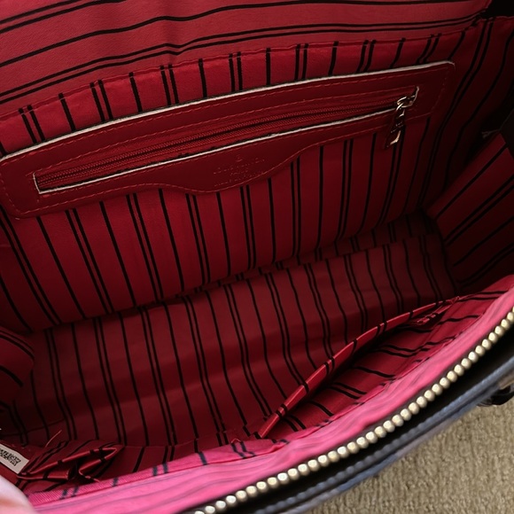 Beautiful fashion purse - Picture 2 of 3